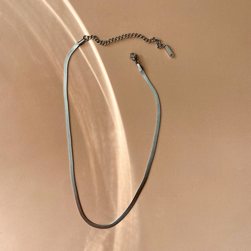 flat silver chiain ultra bright ana buendia