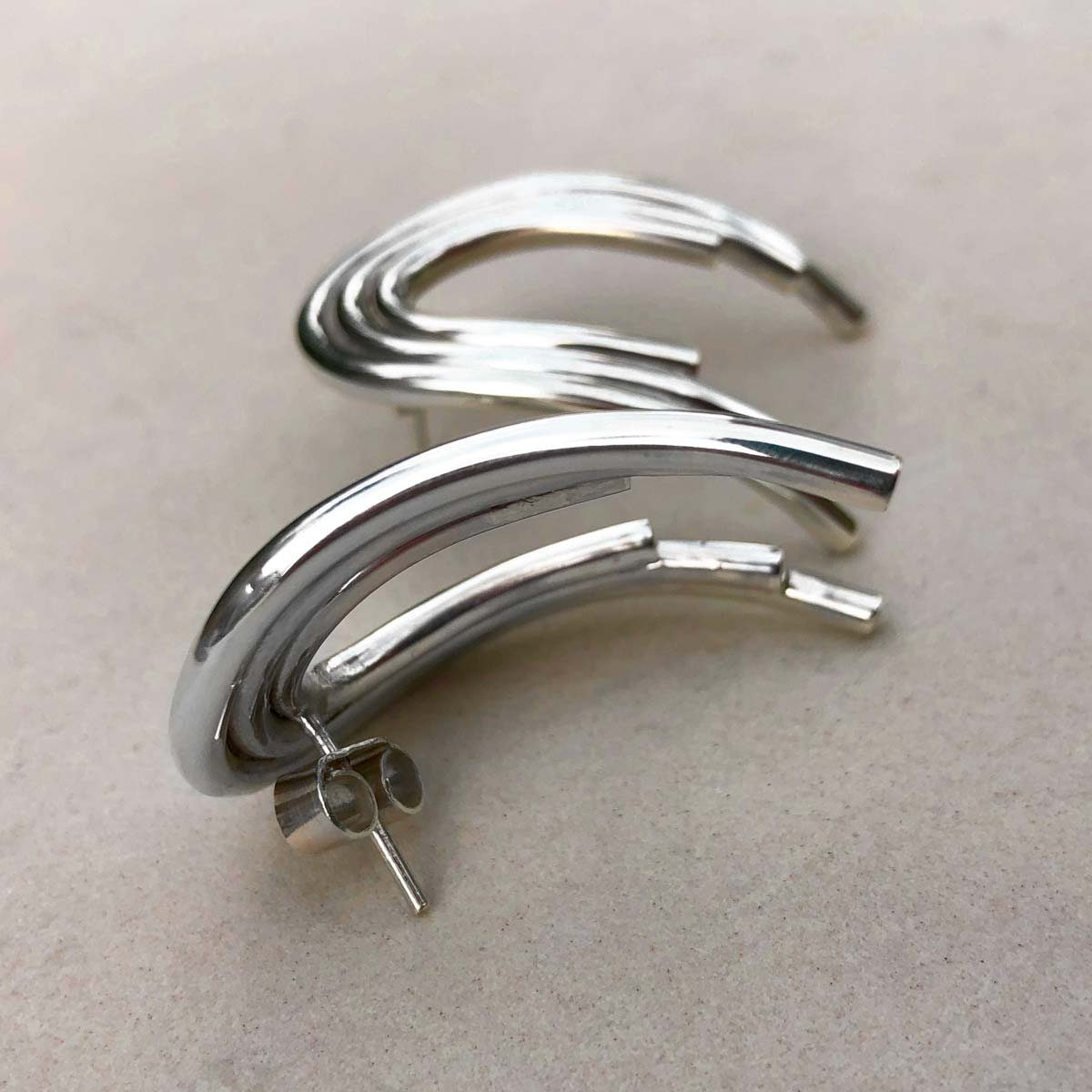 retro minimal deco goddess earrings silver handmade colombian jewelry