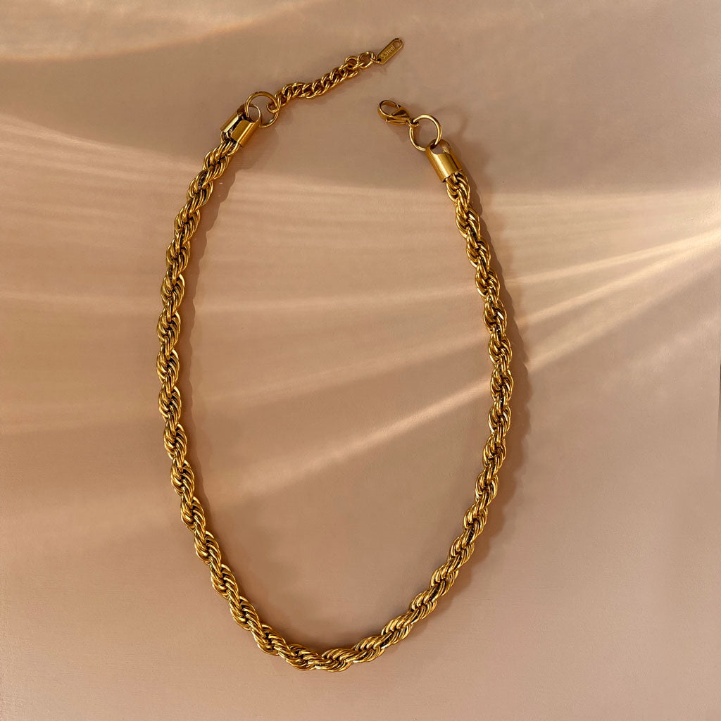 bold rope twisted gols chain colombian designers